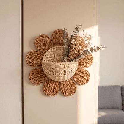 Square lidded rattan basket